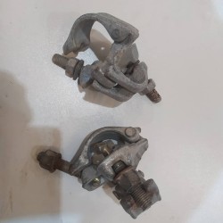 Brida giratoria 4,8x4,8 cm – Conexión flexible para andamios