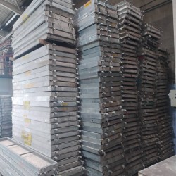 Trampillas para andamios – Plataformas con acceso de 1 a 3 metros