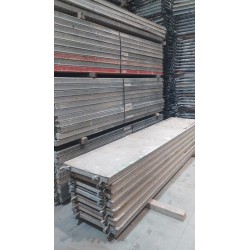 Trampillas para andamios – Plataformas con acceso de 1 a 3 metros