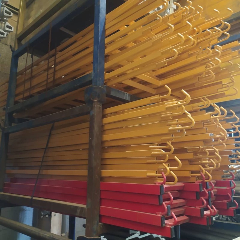 Escalera para andamios – Acceso seguro y resistente